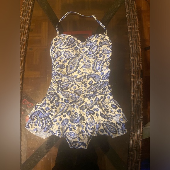 Alisha Levine swimsuit - Picture 2 of 7